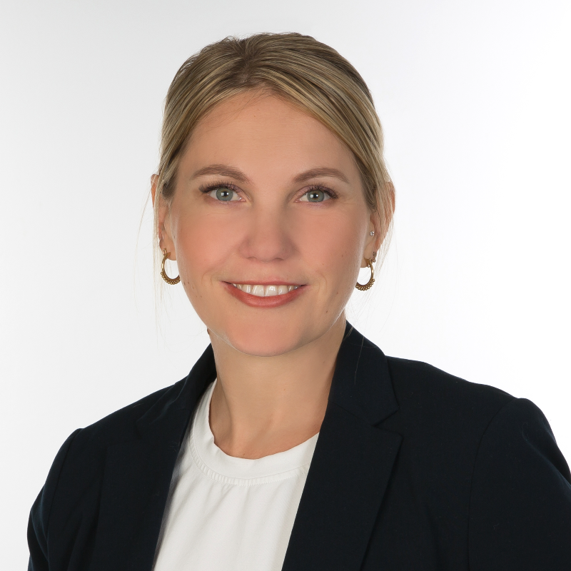  Meike Badur